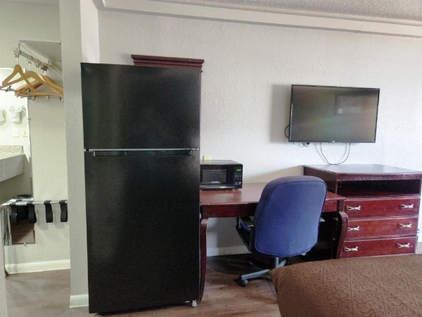 Express Inn Hobby Airport image 41