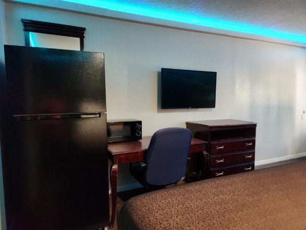Express Inn Hobby Airport image 43